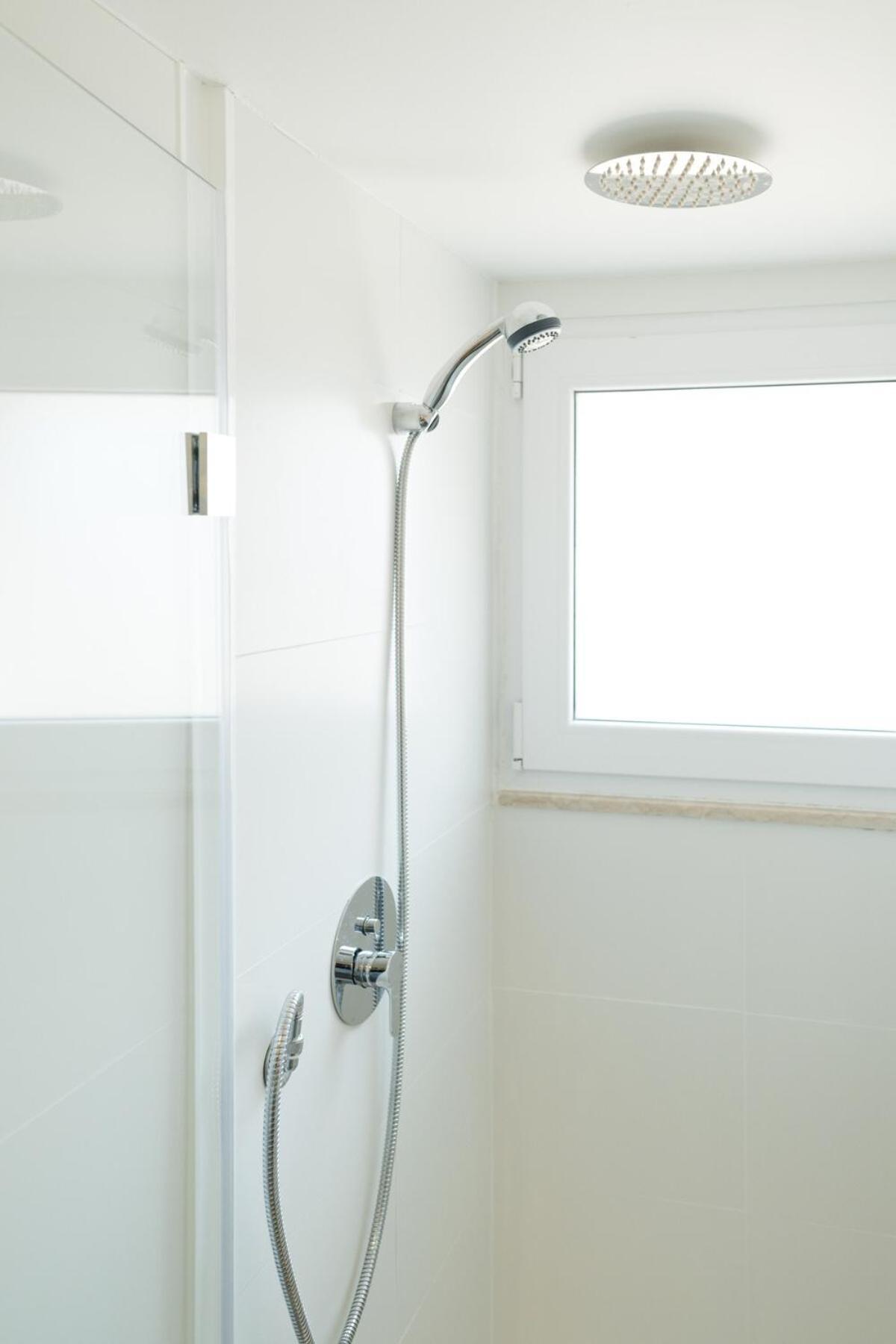 Stylish & Quite Flat In Centre - Cais Do Sodre Apartamento
